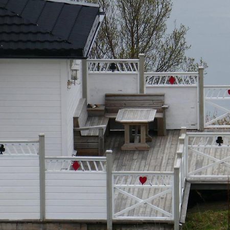 Seafront Holiday Home Close To Reine, Lofoten Sund  Luaran gambar