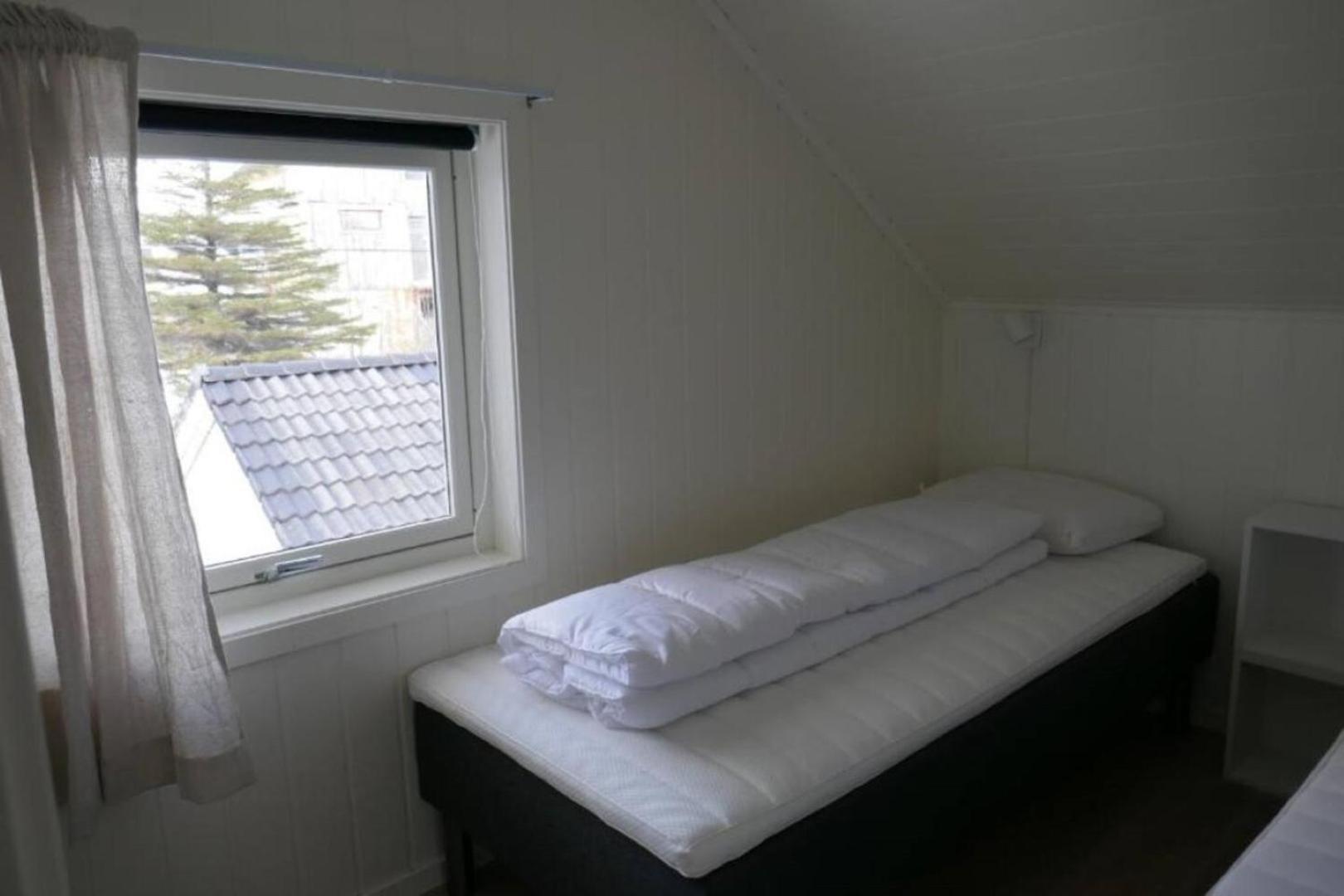 Seafront Holiday Home Close To Reine, Lofoten Sund  Luaran gambar