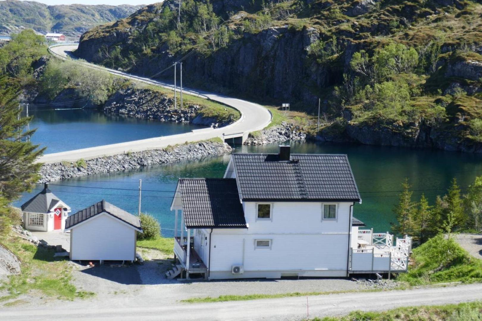 Seafront Holiday Home Close To Reine, Lofoten Sund  Luaran gambar